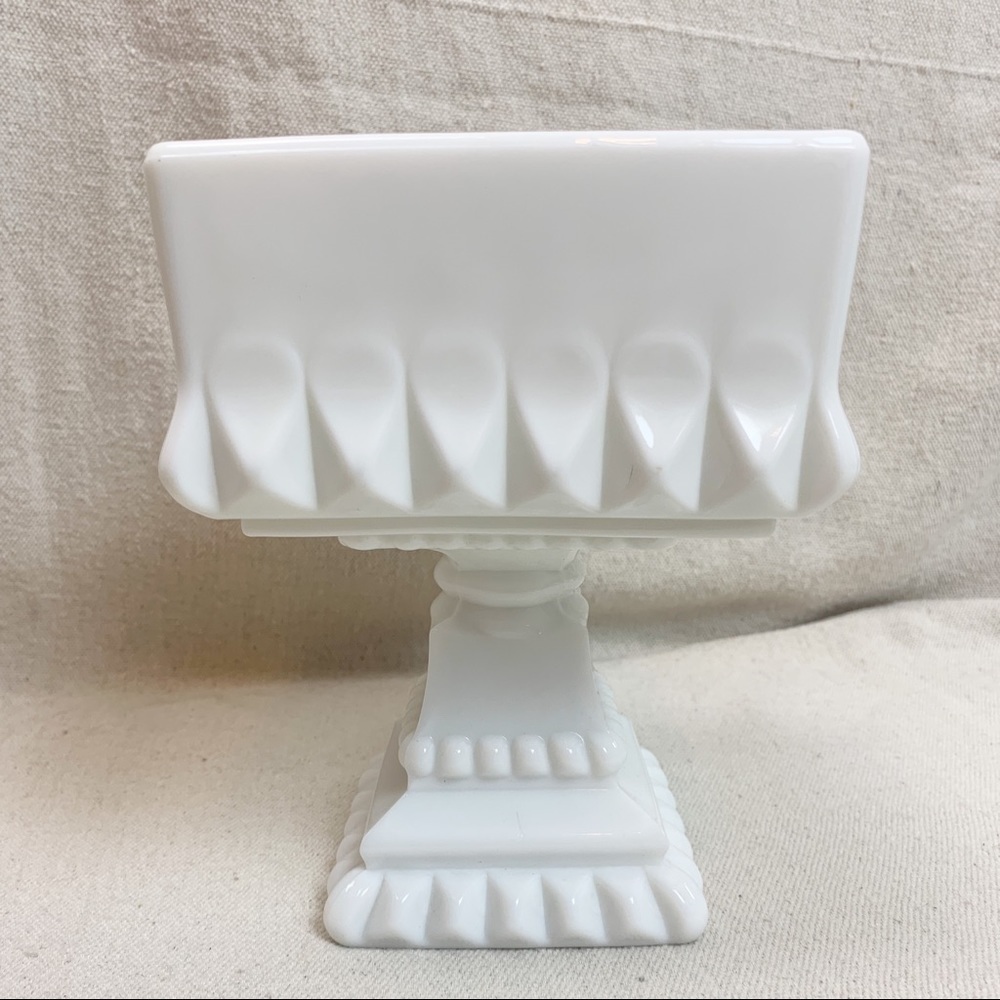 WESTMORELAND Milk Glass Wedding Square Studded Bowl